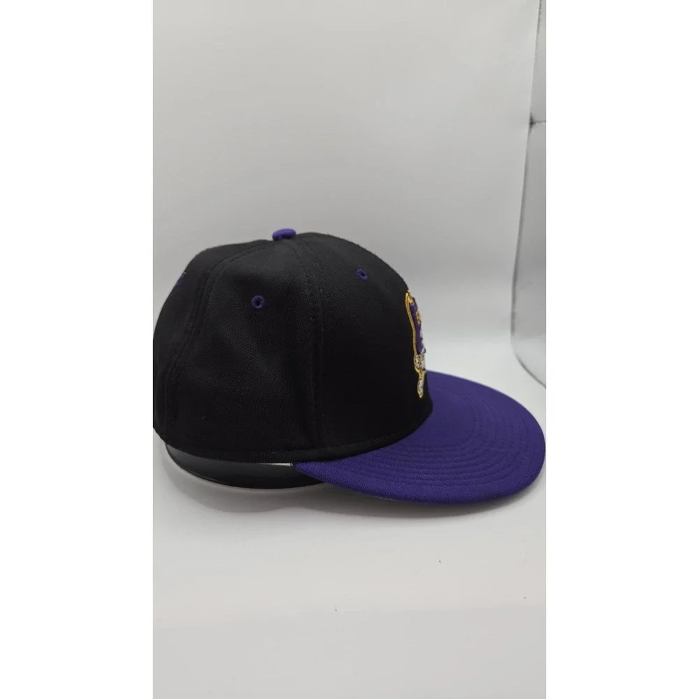 ECU Pirates Fitted Hat Size 7 The Game Pro GameTek Black Purple Flat Bill Cap
